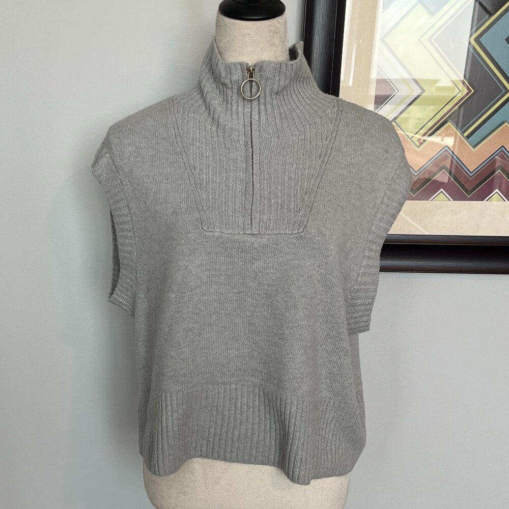 Pink Rose Gray Zip-up Mock-neck Sweater Vest L
